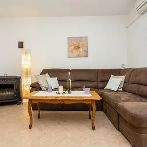 Apartman Maledi, Baška