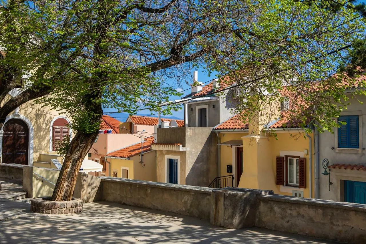 Little House In Baska Appartement  Baška